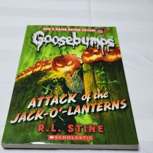 Goosebumps: Attack of the Jack-O'-Lanterns Book